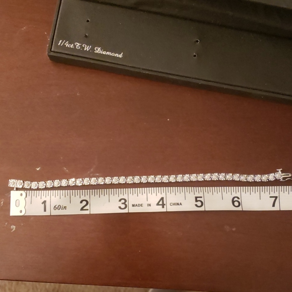 Bracelet - Picture 2 of 4